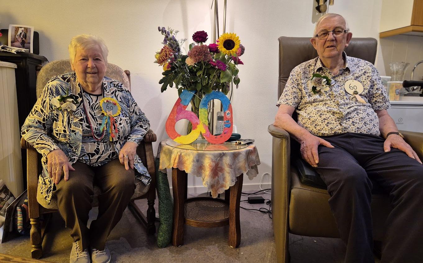Geert en Derktje Nuis uit Winschoten zijn 60 jaar getrouwd. 'We hebben